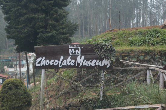 M & N Chocolate Museum